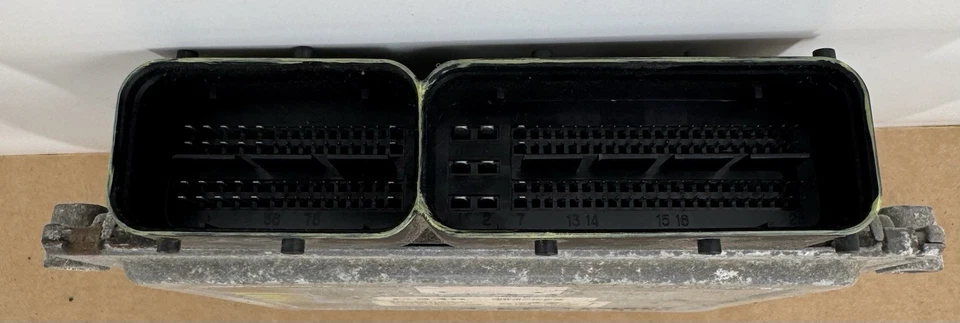 Unidade de controle de motor 2010-2012 Hyundai Santa Fe 2.4L AT 39134-2G340 módulo A007 - Imagem 3 de 4