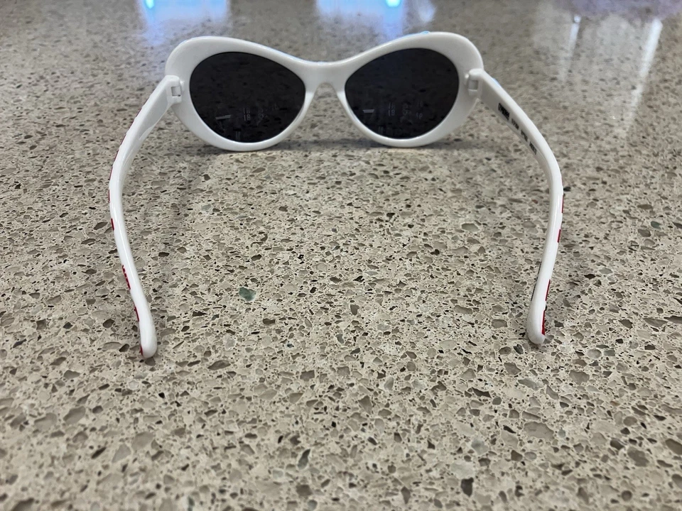 Óculos de sol Gymboree feminino coração 4-7 4 5 6 7 rosa - Imagem 4 de 4