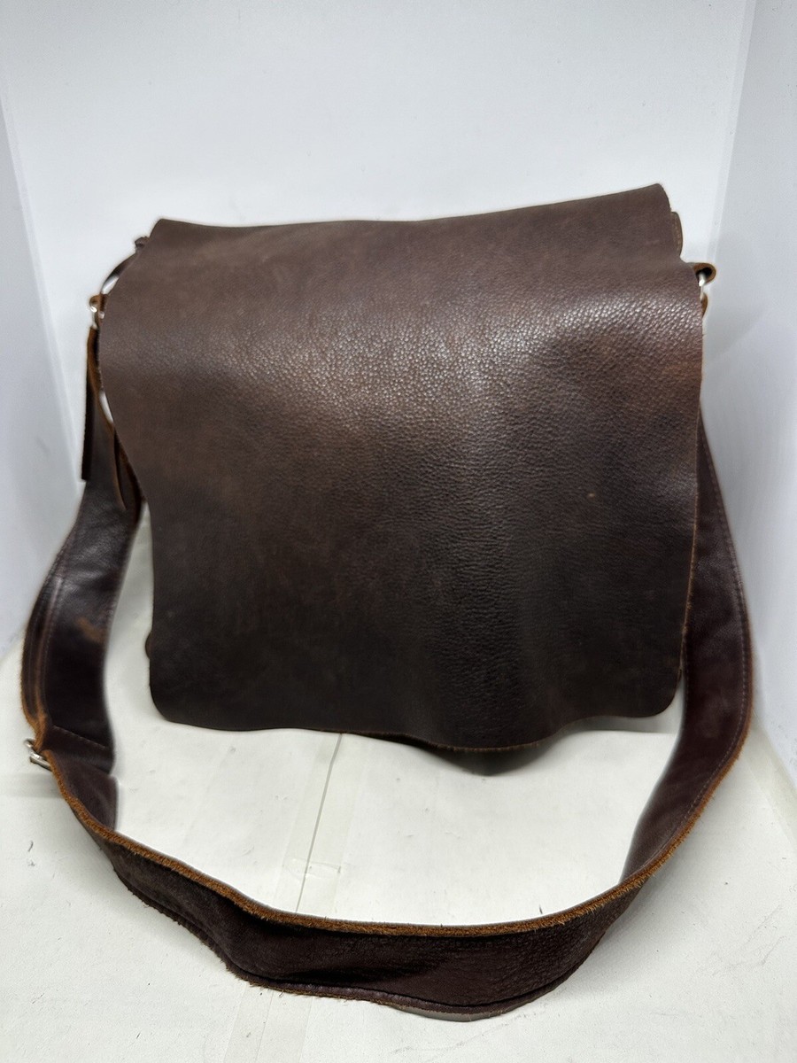 Vintage Genuine Roots Canada Dark Brown Leather explorer messenger Bag Size  M