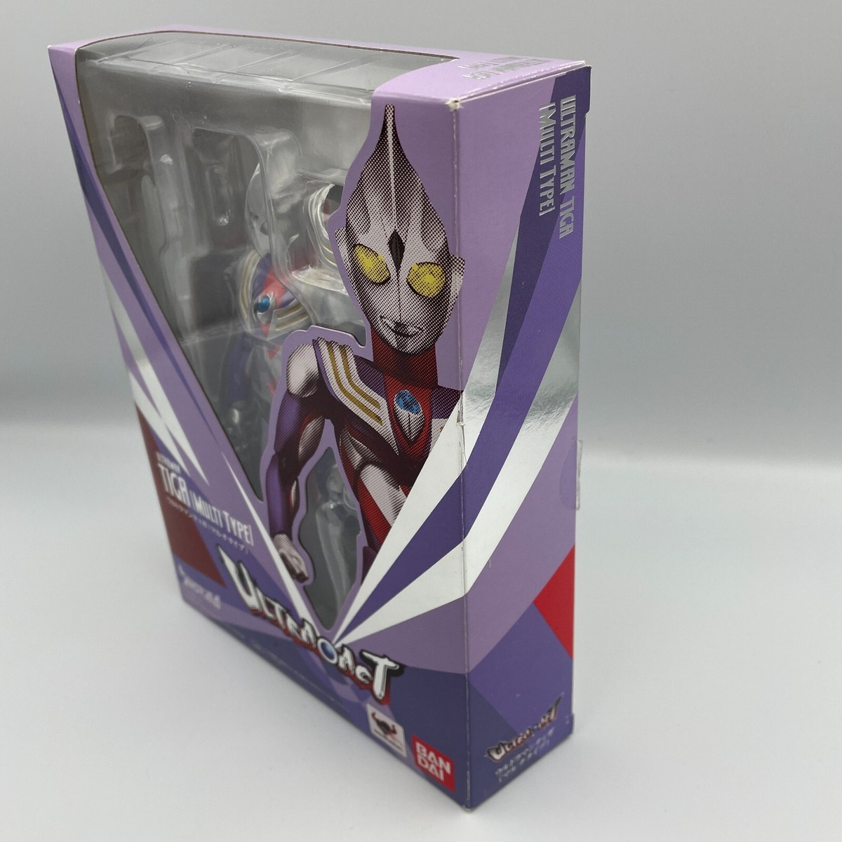 Ultra-Act Ultraman Tiga multi type Action Figure Bandai
