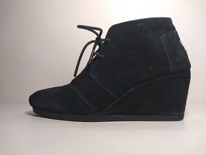 toms shoes with laces