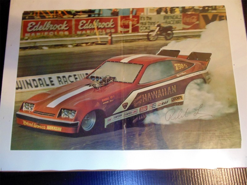 VINTAGE 1970S ROLAND LEONG SIGNED HAWAIIAN POPULAR HOT RODDING CENTERFOLD
