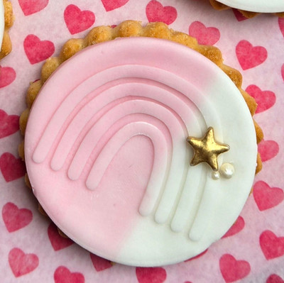 Regenbogen Ausstecher Plätzchen | Präger Fondant / Glasur Ausstecher M&S Keks
