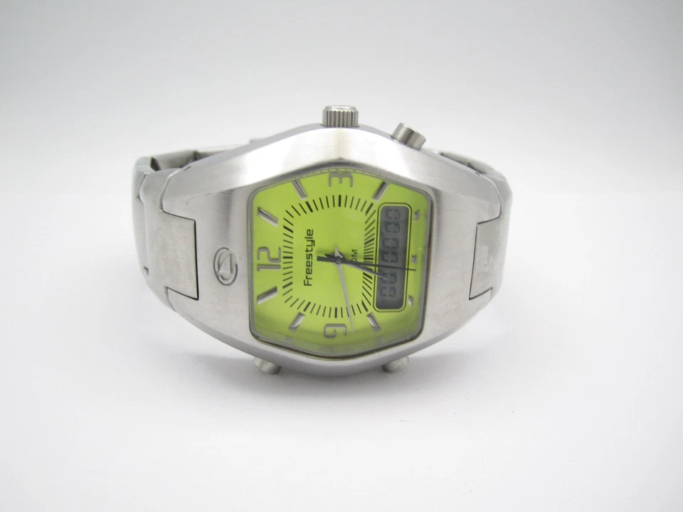 Reloj Hombre Freestyle Cuarzo WR Analógico/Digital 36mm (H854) "Batería Nueva" Foto 2 de 4