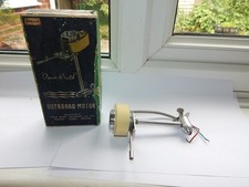 MODEL BOAT OUTBOARD ELECTRIC MOTOR SCALE MODEL EQUIPMENT ENGLAND 'FOAM WRAITH'