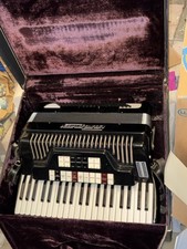 Cordovox Black Electric Accordion EXCELLENT CONDITION