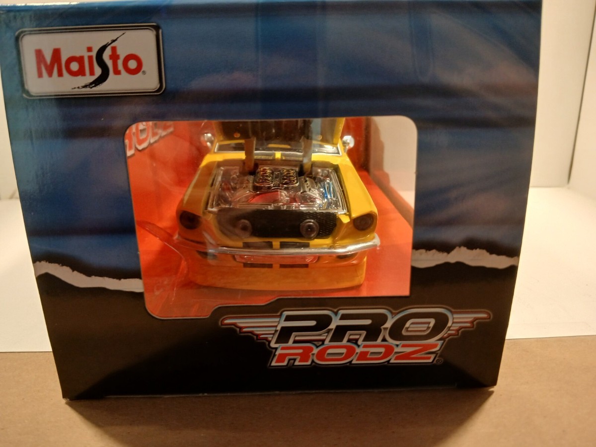 Maisto 1970 Plymouth GTX Pro Rodz 1:24 Die Cast Collection Red Car NEW in Box Maisto 1970 Plymouth GTX Pro Rodz 1:24 Die Cast Collection Red Car NEW in Box