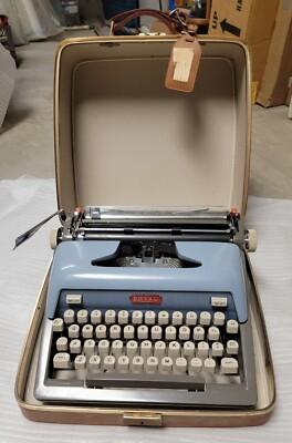 #ad 1958 Royal Futura 800 Vintage Portable Typewriter Blue Super Clean $250.00