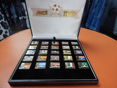 World Cup Ltd Edition Enamel Pin Set 25 Mars M&M Italia 1990 | eBay