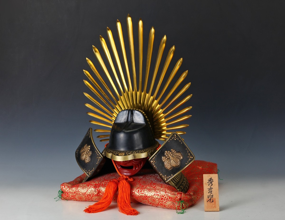 Japanese Vintage Samurai Helmet -Hideyoshi Kabuto with a mask- Age