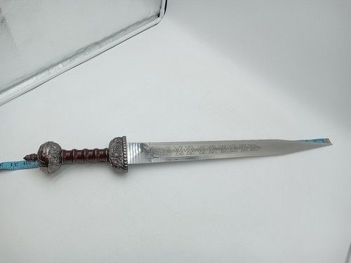 Roman Gladius Prop Replica 22" Blade Short Sword with Scabbard - Picture 5 of 7
