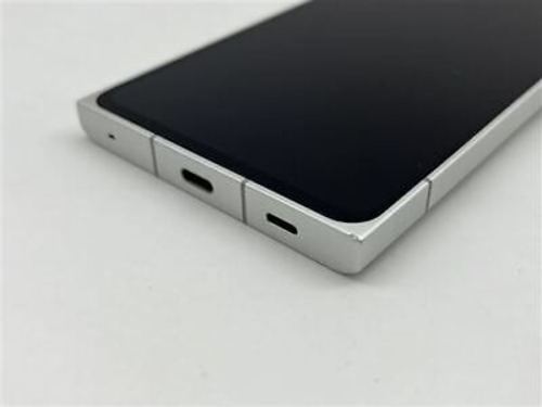 USED Leica LEITZ PHONE 2 5G WHITE 1 inch sensor Snapdragon 8 Gen 1
