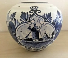 DELFT BLUE DELFTS BLAUW Handpainted 5" Ceramic Vase Blue White Windmill MINT