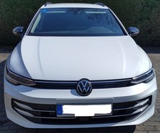 VW Golf 8 Variant Goal 1.5 eTSI DSG Autom. Bj 20.03.2025 Oryxweiß Perlmutteffekt