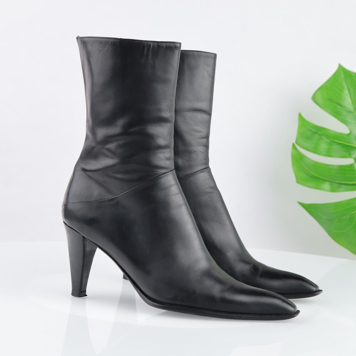 Max Mara Womens Boots Size 38.5 8.5 Black Leather Pointed Heel Booties Elegant