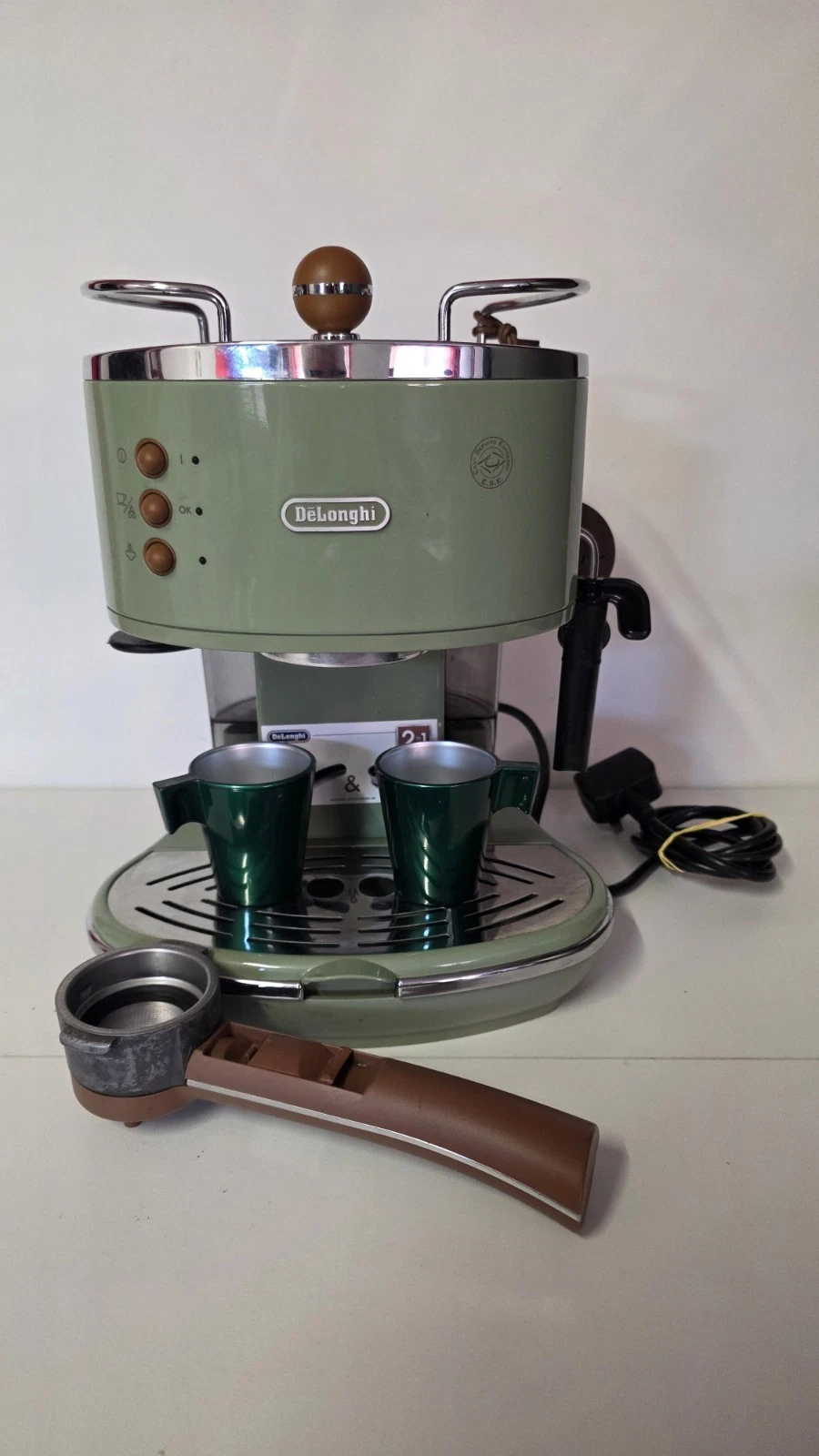 DeLonghi Icona Vintage ECOV310.GR Espresso & Cappuccino Coffee Machine+ Cups
