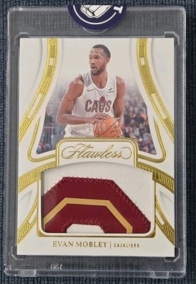 2023 Panini Flawless Evan Mobley Game Used Patch Gold 1/10 SSP Triple Color 1st