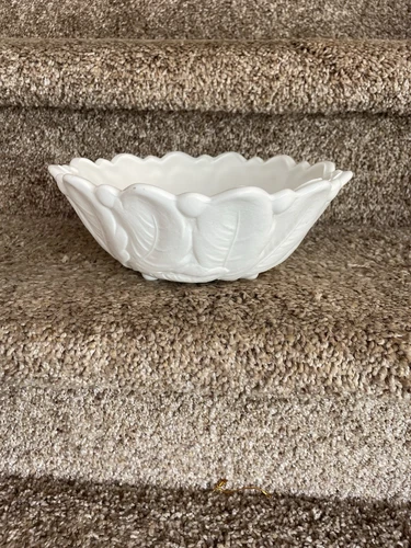 Indiana Wild Rose Milk Glass Bowl. (#359)