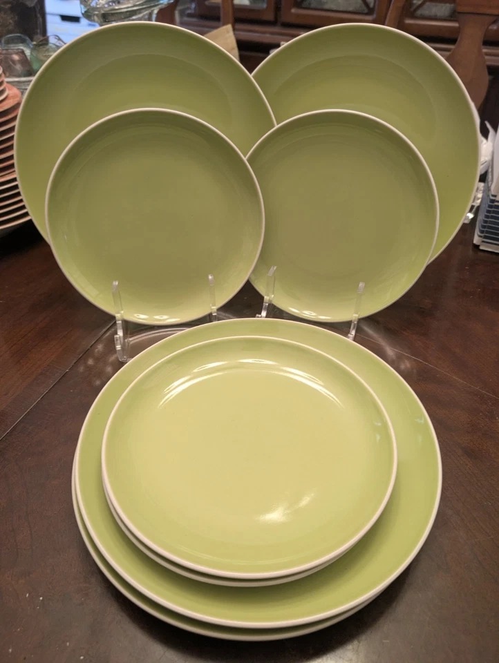 Crate & Barrel Stoneware Dinnerware Set, Brio Green, 8 Pc - Image 2 of 3