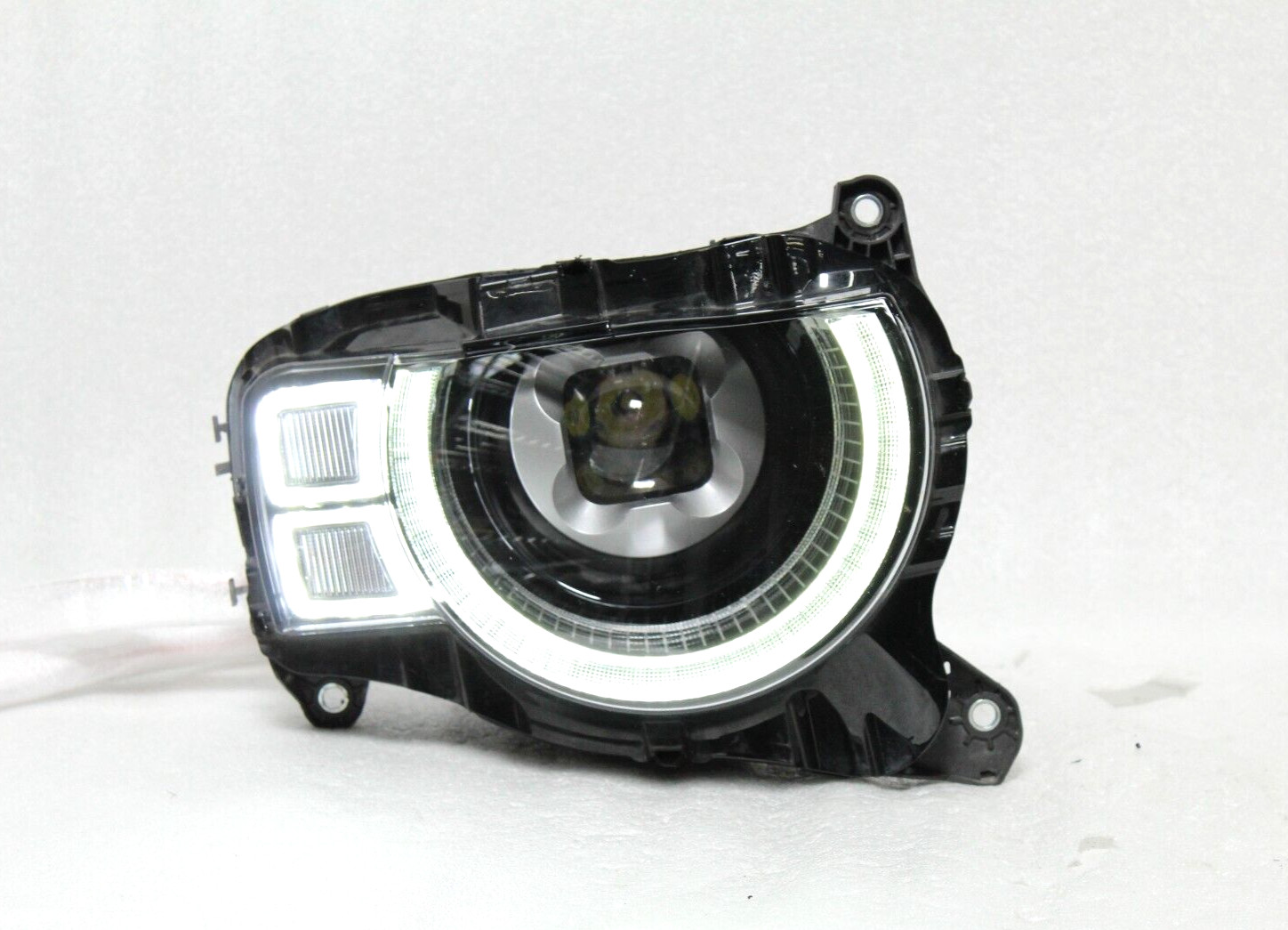 MINT! LED Headlight Front Right RH Side for 2020-2025 Land Rover Defender OEM