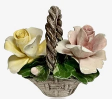 Ceramic Porcelain Basket Italy Nuova Capodimonte Napolean Flower  Sculpture