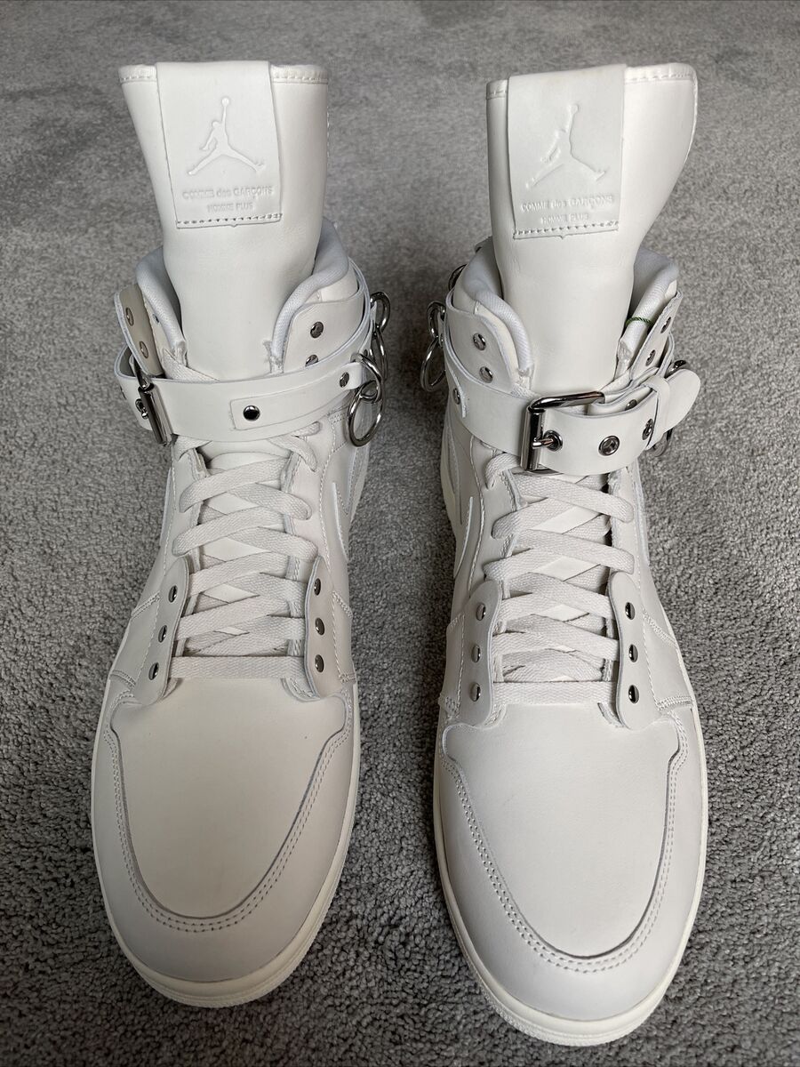 Nike Air Jordan x COMME des Garçons Retro 1 High OG White Nike Air Jordan x COMME des Garçons Retro 1 High OG White