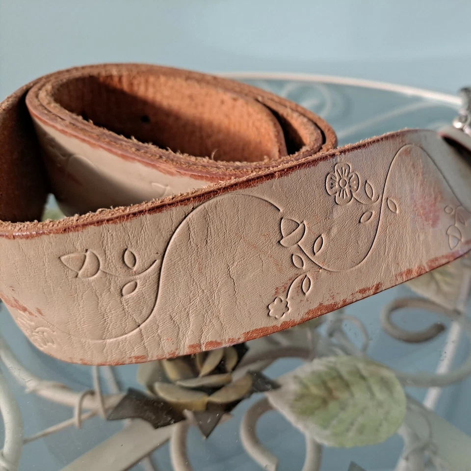 Cinturón de cuero Linea Pelle para mujer con hebilla floral  Foto 3 de 4