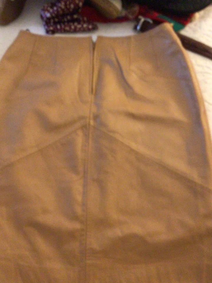 Trek New York Genuine Leather Skirt size 10 - Image 2 of 4