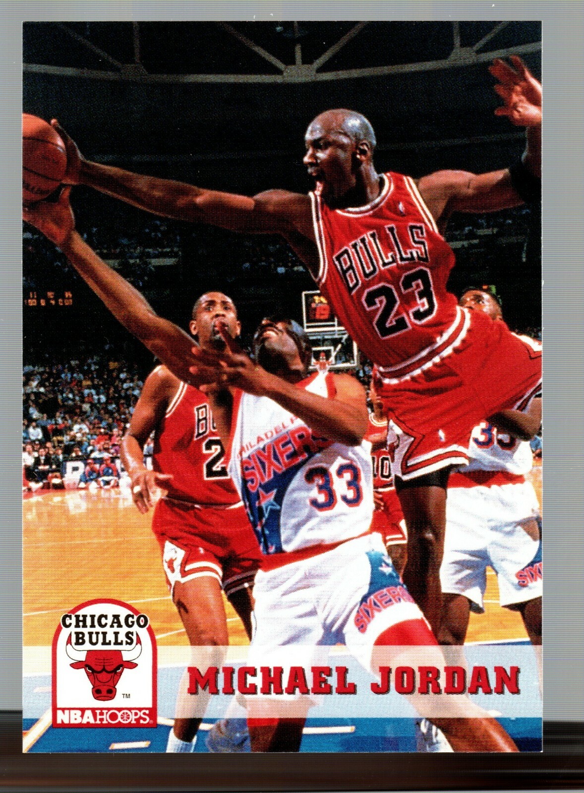 1993-94 Hoops #28 Michael Jordan
