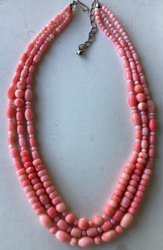 DTR~JAY KING~VTG PINK CORAL 3 Strand Beaded NECKLACE~Sterling Clasp~VERY PRETTY!