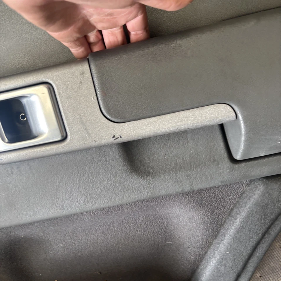 Range Rover L322 Rear Right Drivers Rear Door Card Black/Blue - Image 2 of 4