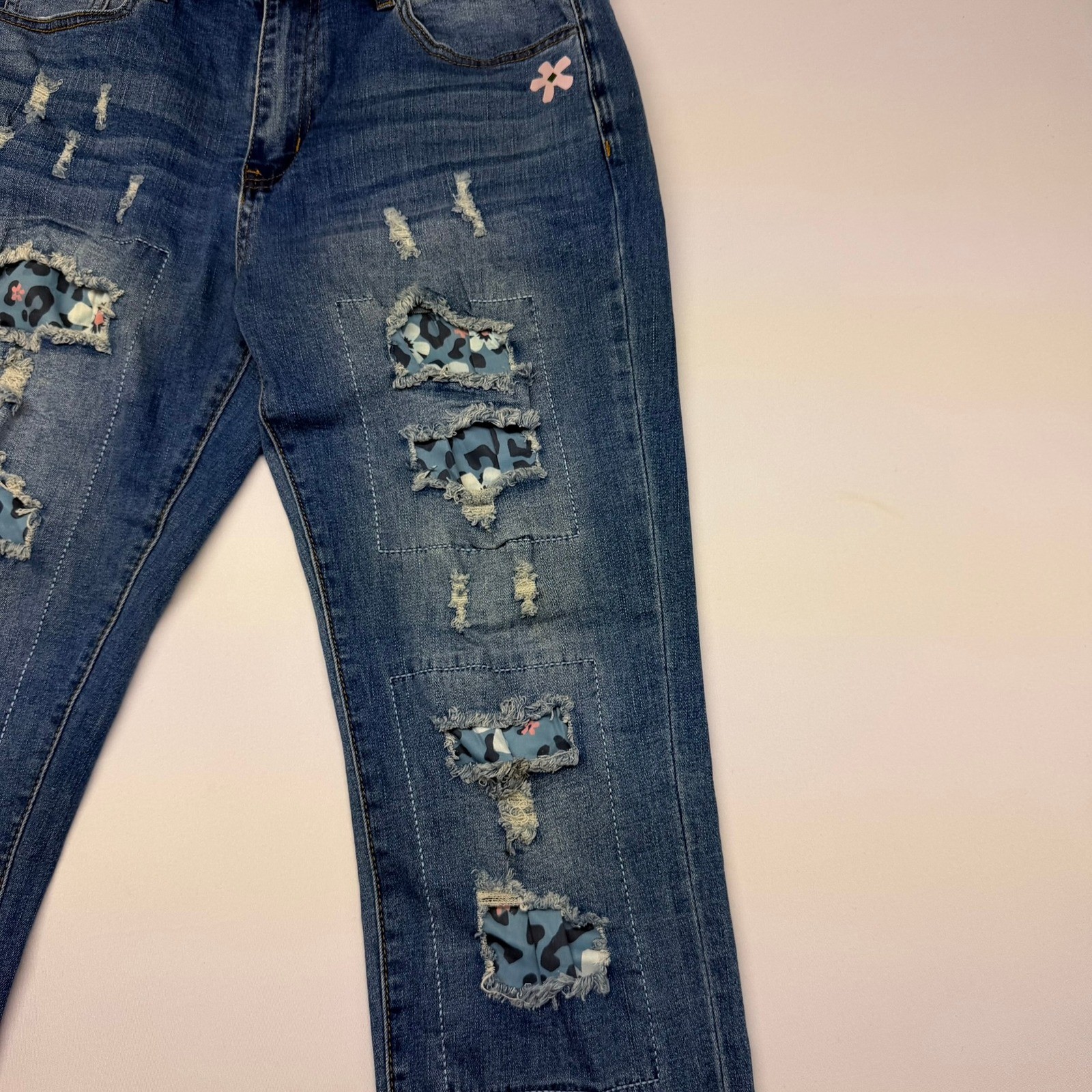 Unbranded Floral Leopard Patchwork Distressed Str… - image 5