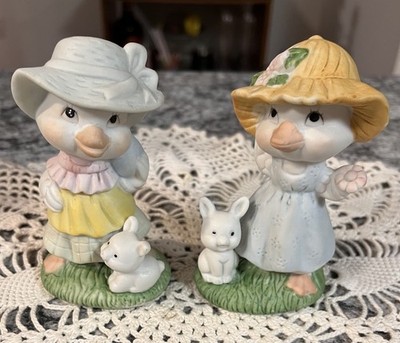 Vintage Pair Easter Peeps Porcelain Figurines Granny Cottage 5.5  Retro