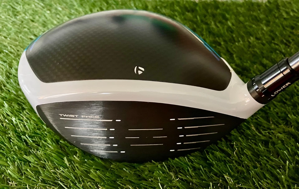 TaylorMade SIM 2 Max Driver / 10.5º / Diamana T+ 60 Regular Shaft / VGC - Image 3 of 4