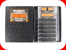 N Scale ***GREAT NORTHERN*** 40 Box Car 8-Pack ---- MICRO TRAINS 99300820