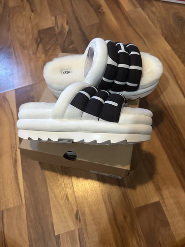 Sandali UGG Australia bianchi maxi logo slide taglia 8 plateau foderati in pelliccia