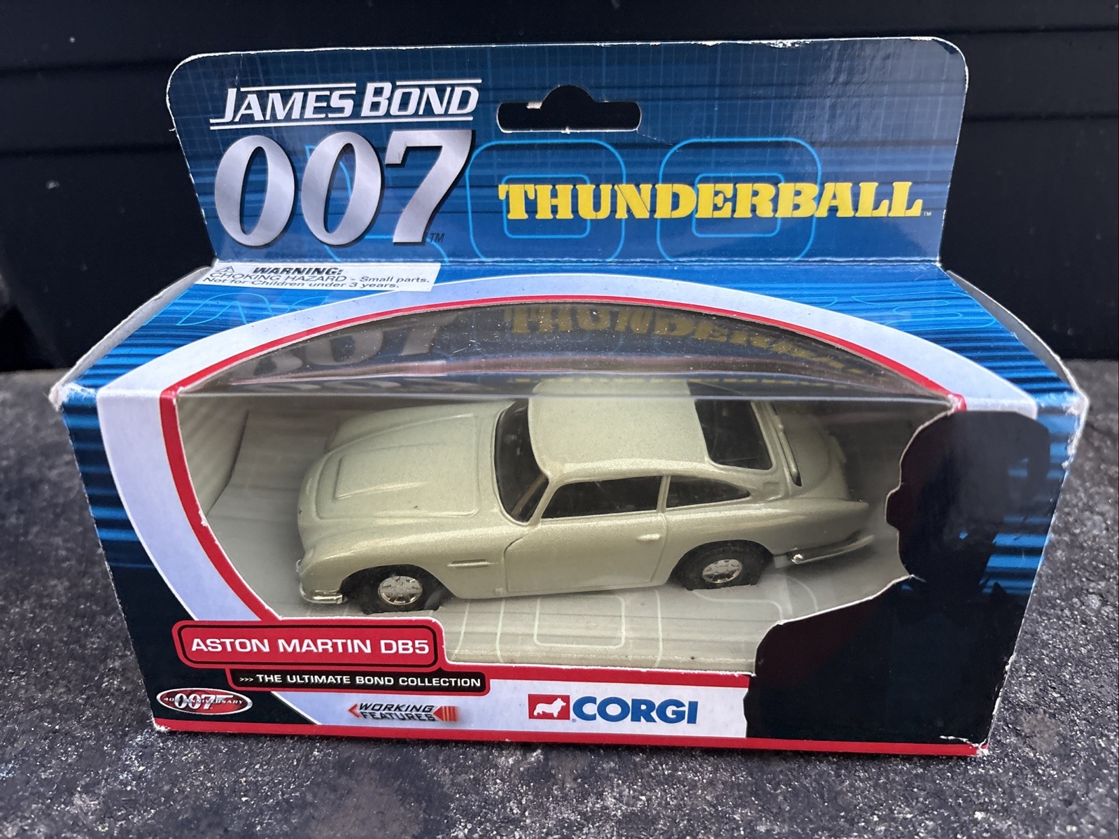 Corgi TY06901 James Bond 007 Aston Martin DB5 Thunderball