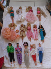 BARBIE-Sammlung auch Petra und Steffi mit Kleidern Vintage 80er bespielt