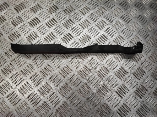 BMW 3 E46 Details zur Sitzverkleidung 8099171 2.00 Diesel 100kw 2000 25422876