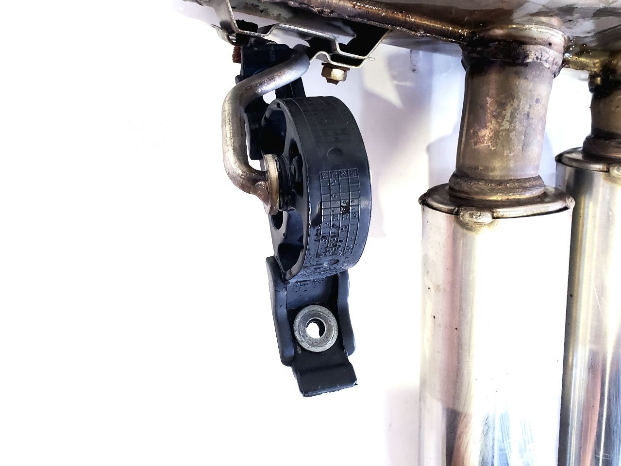 Used Part fits: 2003 Maserati SPYDER CC Grade A