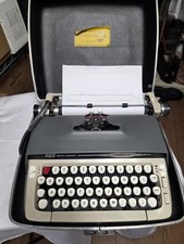  1960'S Smith-Corona Galaxie II Vintage Manual Portable Typewriter W Case thumbnail