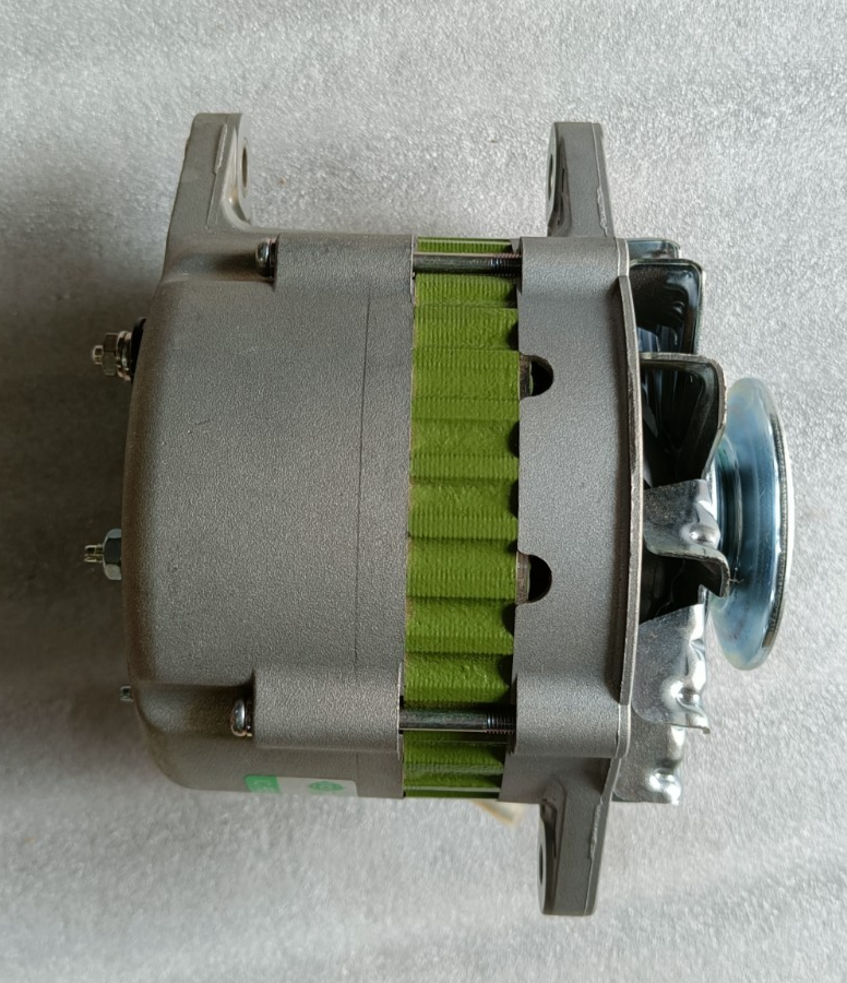 Genuine Yanmar Alternator 119573-77201, 12V, 80 AMP, Hitachi