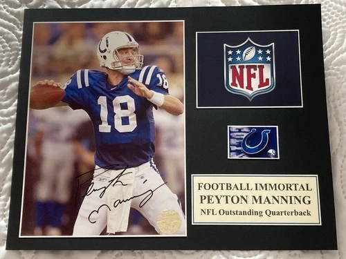 Peyton Manning Autographed signed 5x7 Photo In a 8x10 Matt with COA. HOF