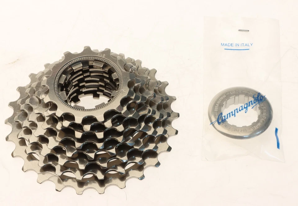 Campagnolo Record Titanium 8 Speed Cassette 13/26T Exa-Drive NOS NEW NIB - Image 2 of 4