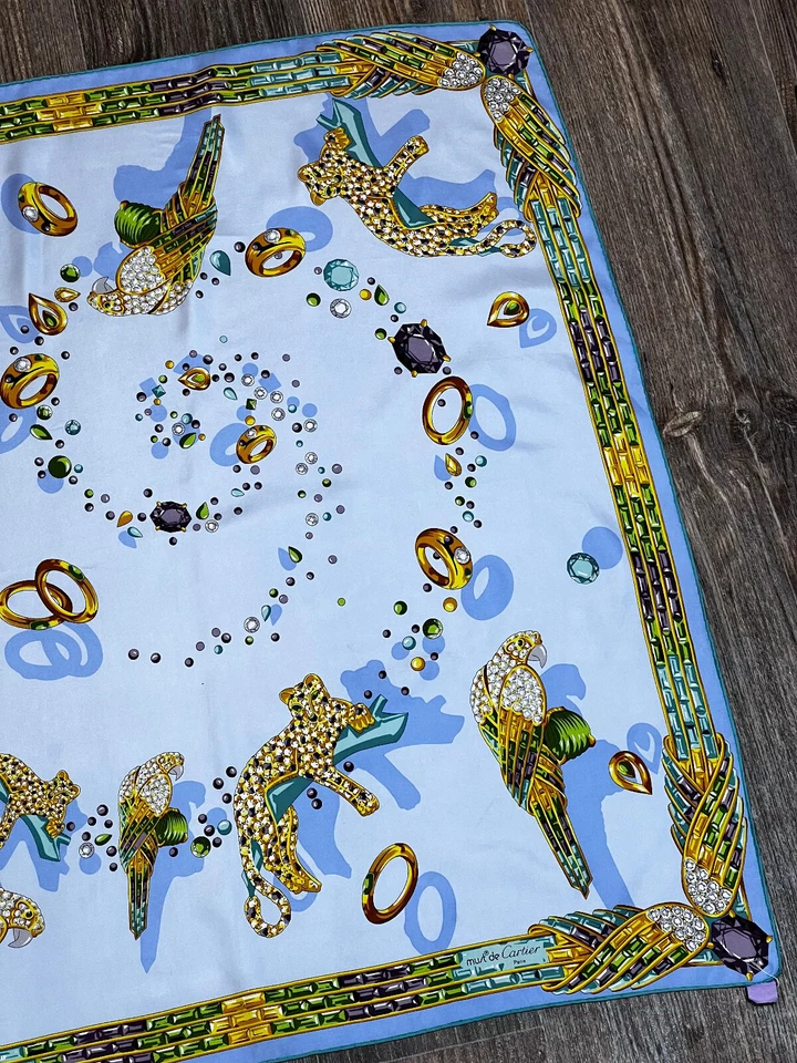 Authentic Cartier Golds Parrot Tiger Silk Scarf 88x84 cms - Image 2 of 4