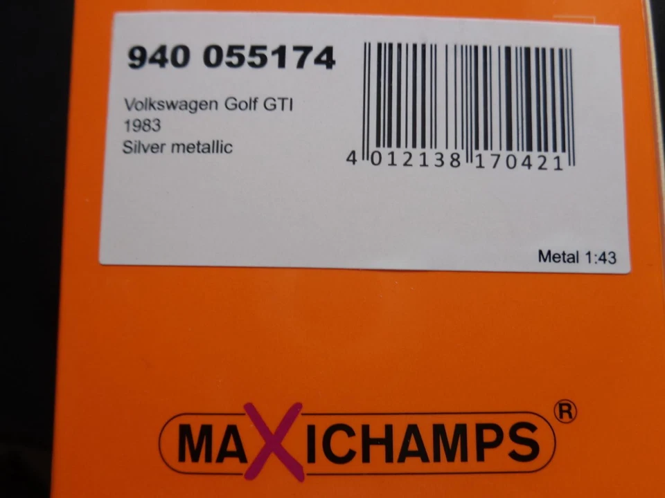 Volkswagen VW Golf 1 GTI Pirelli Modellino Maxichamps 1:43 Argento 940055174 - Immagine 4 di 4