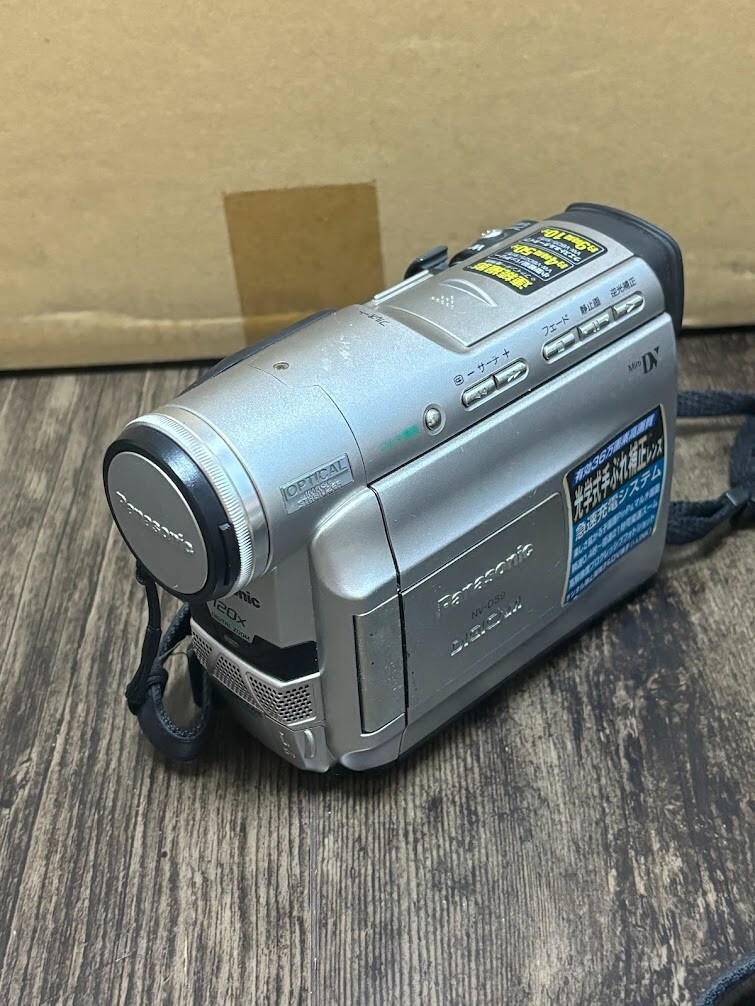 Panasonic パナソニックビデオカメラ　NV-DS9 Panasonic パナソニック NV-DS9 デジタルビデオカメラ