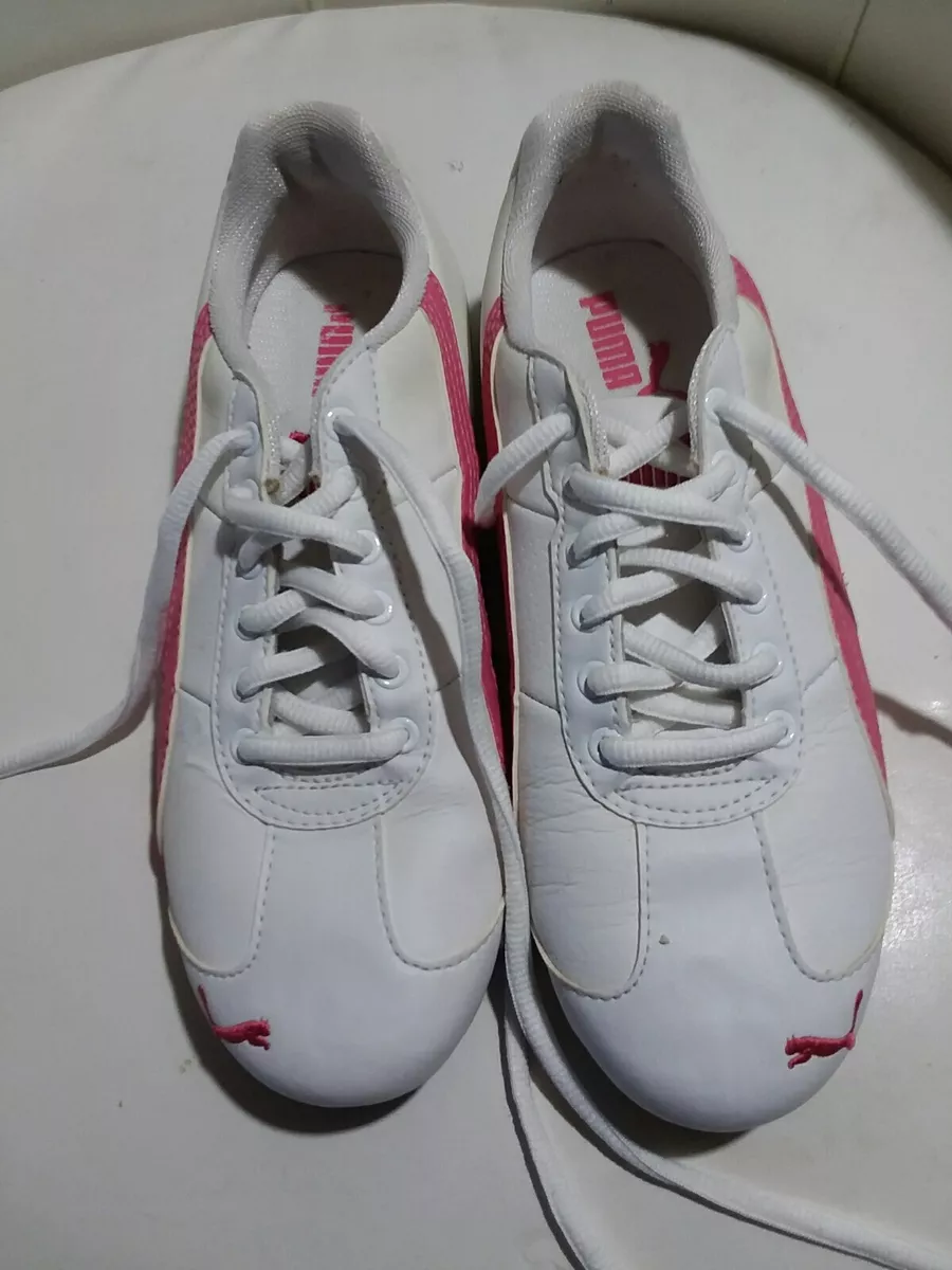 Women's puma top sneakers size 5