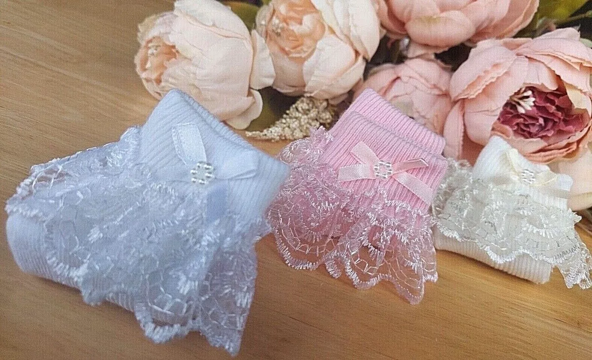 Cream frilly baby socks deals