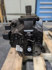 New Danfoss Hydrostatic Pump 89C R Front - 83095292 - Model H1P089RB